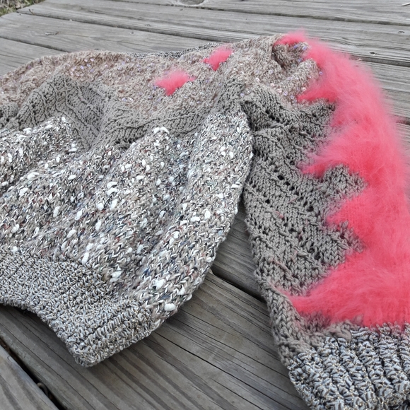 Chunky Knit Sweater Handmade Fuzzy Soft Fun Unique Ugly Cute Valentine Pink Fur - Picture 4 of 16